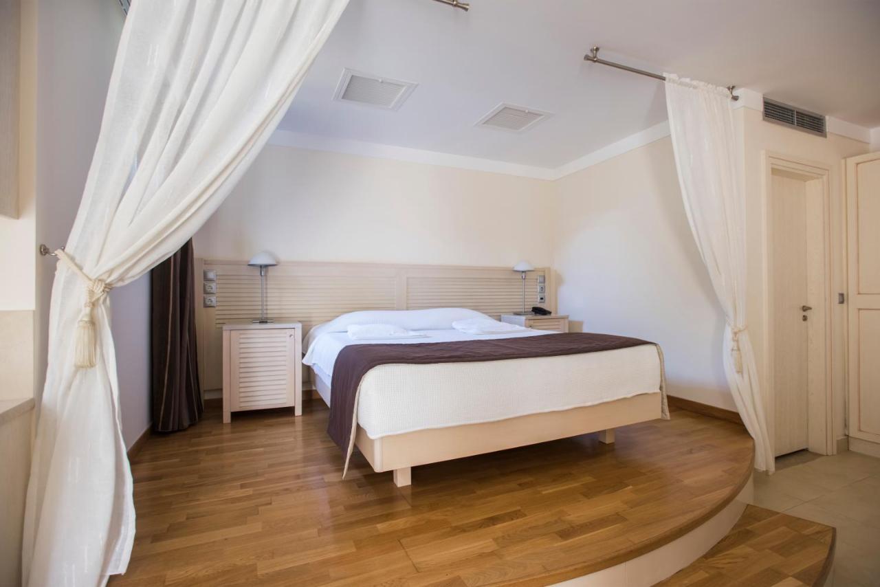 Almiriki Chios Rooms & Apartments Líthion Екстериор снимка